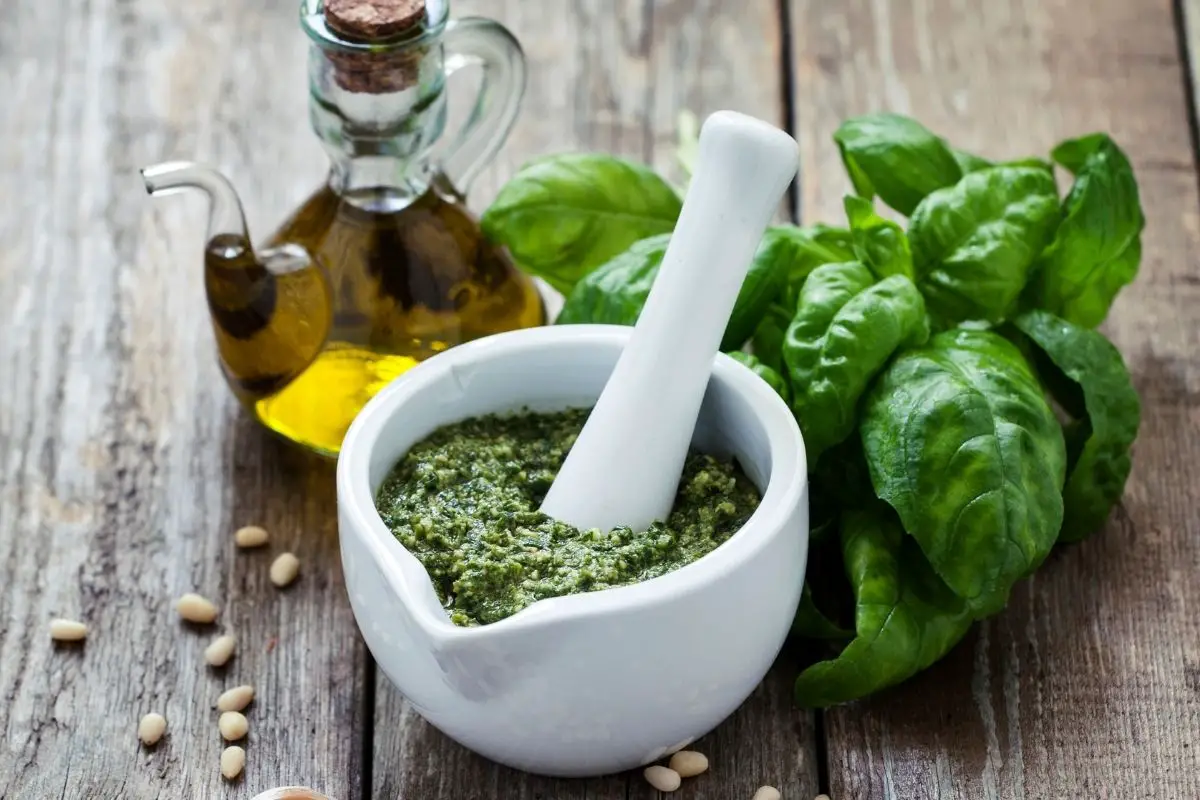 You are currently viewing Is Pesto Keto?